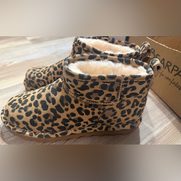 BearPaw Shorty Exotic - Picture 3 of 8